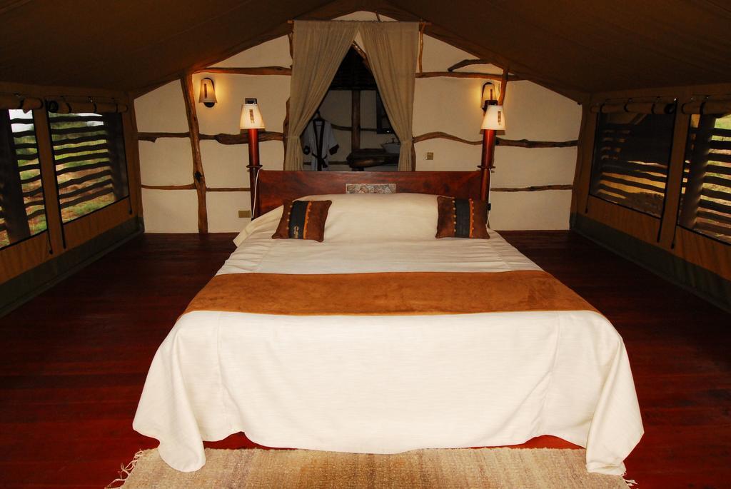 Hôtel Elerai Camp à Amboseli Extérieur photo